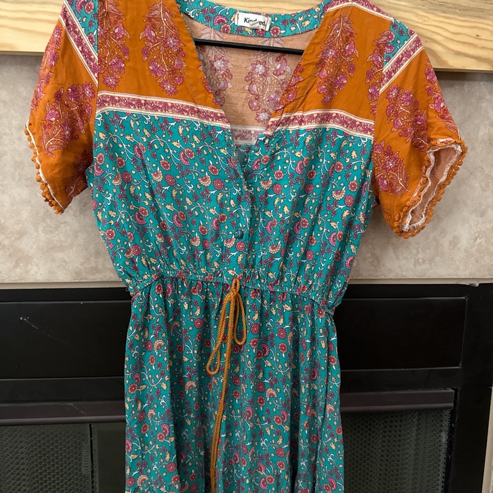 Medium Dress bundle Floral Green and Orange Dress. - Picture 2 of 8